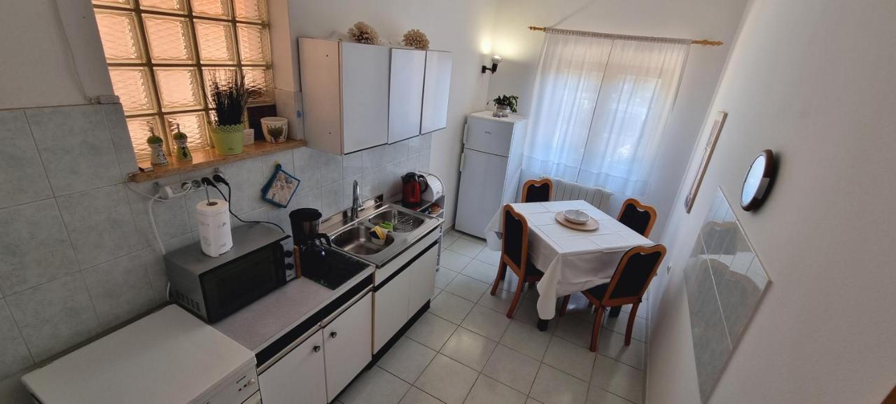 Apartment Evergreen Pula Zewnętrze zdjęcie